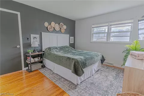 Bedroom - 835 Larkridge Ave, Boardman, OH 44512 photo 6 of 6