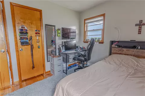 Bedroom - 835 Larkridge Ave, Boardman, OH 44512 photo 4 of 6