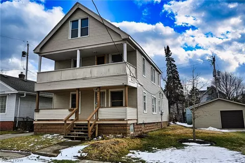 7626 Connecticut Ave, Cleveland, OH 44105