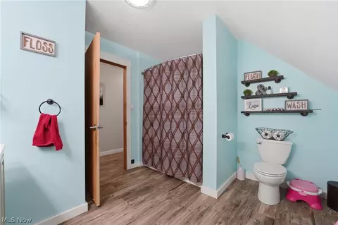 Bath - 3913 Ninevah Rd, Ashtabula, OH 44004 photo 1 of 2