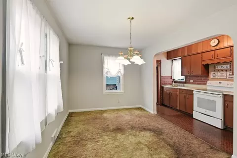 1119 Mount Vernon Ave, Akron, OH 44310 photo 7