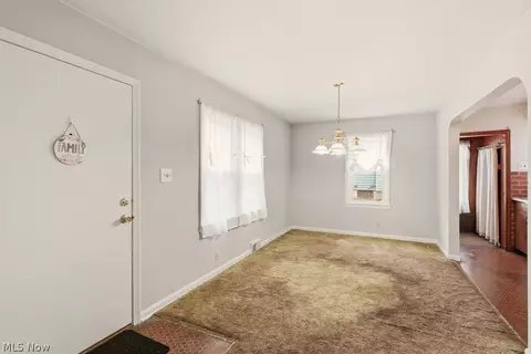 1119 Mount Vernon Ave, Akron, OH 44310 photo 8