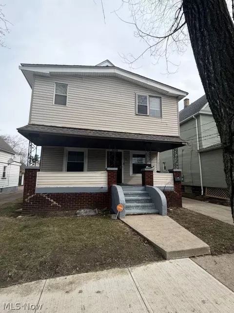 2179 W 106th St, Cleveland, OH 44102