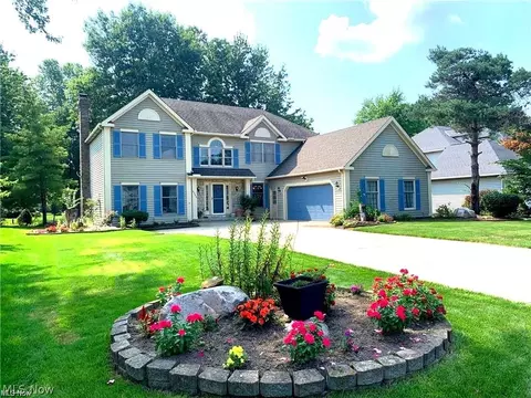 4386 Muirfield Way, Westlake, OH 44145