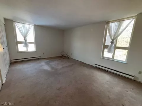 Bedroom - 3068 Kent Rd, Stow, OH 44224 photo 1 of 5