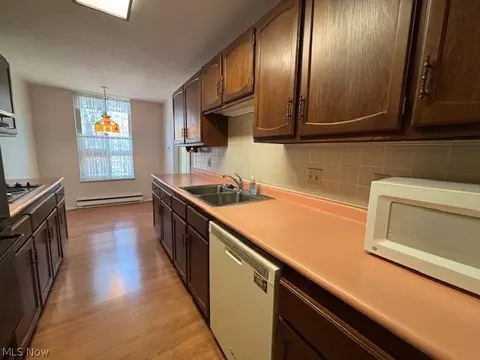 Kitchen - 3068 Kent Rd, Stow, OH 44224 photo 2 of 3