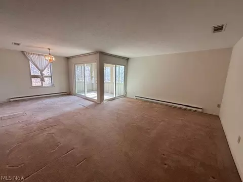 Living - 3068 Kent Rd, Stow, OH 44224 photo 1 of 3
