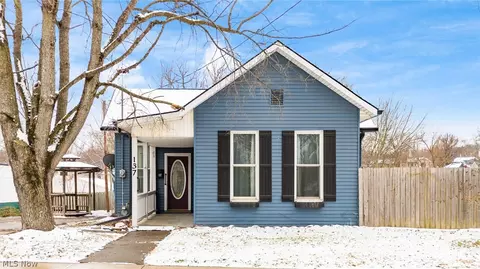 137 Brighton Blvd, Zanesville, OH 43701