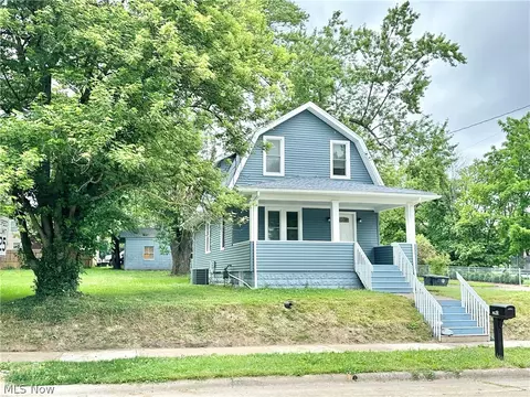 540 Anderson Ave, Akron, OH 44306