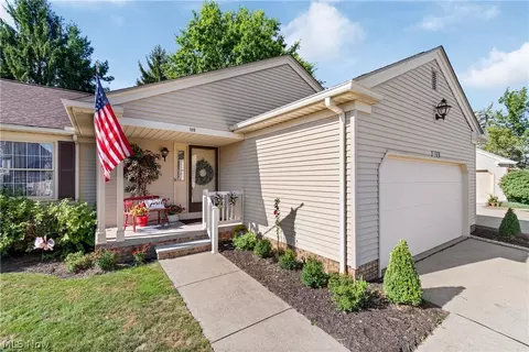 120 Sturbridge Dr #5195, Medina, OH 44256