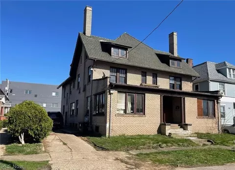 1232 Logan Ave NW, Canton, OH 44703