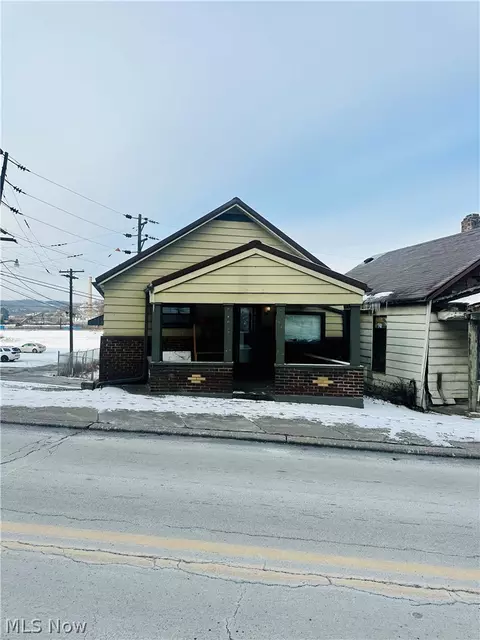 407 Main St, Follansbee, WV 26037