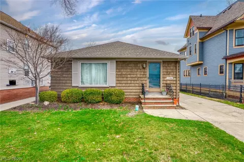 13406 Lakewood Heights Blvd, Lakewood, OH 44107