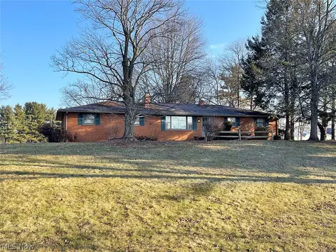 1179 Alliance Rd NW, Minerva, OH 44657