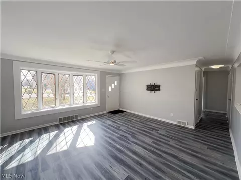 Living - 18715 Libby Rd, Maple Heights, OH 44137 photo 1 of 2