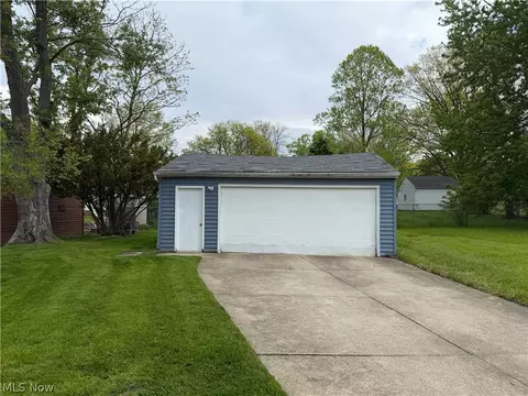Exterior - 18715 Libby Rd, Maple Heights, OH 44137 photo 3 of 3