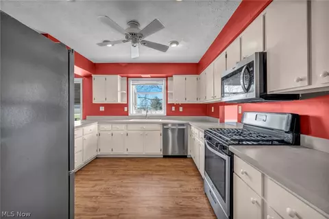 Kitchen - 3380 Crandall Rd, Collins, OH 44826 photo 6 of 6