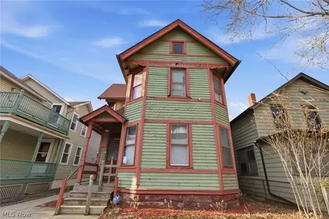4200 Bridge Ave, Cleveland, OH 44113