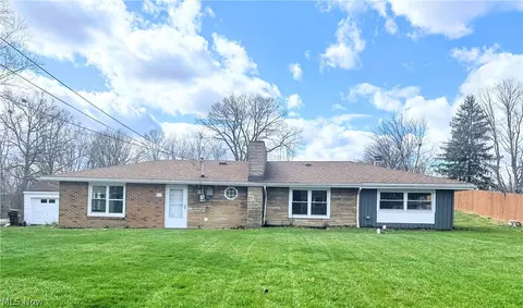 Exterior - 558 Lessig Ave, Springfield, OH 44312 photo 2 of 2