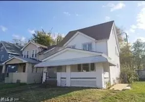 12516 Cornado Ave, Cleveland, OH 44108