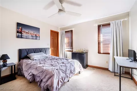 Bedroom - 195 Willow Bend Dr, Canfield, OH 44406 photo 7 of 8