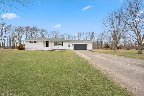15938 W South Range Rd, Salem, OH 44460