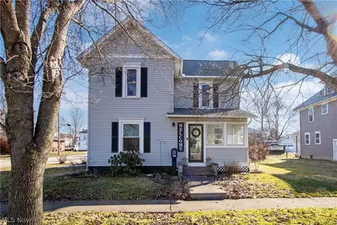 334 N Wood St, Loudonville, OH 44842