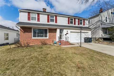 5039 Fairlawn Rd, Lyndhurst, OH 44124