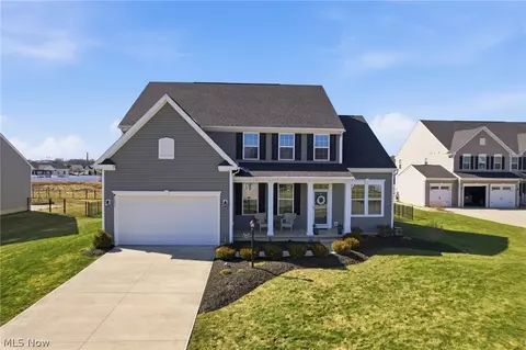 12843 Caribou Ct, Columbia Station, OH 44028