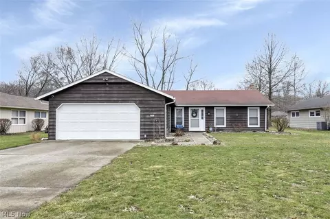 5047 Shady Moss Ln, North Ridgeville, OH 44039