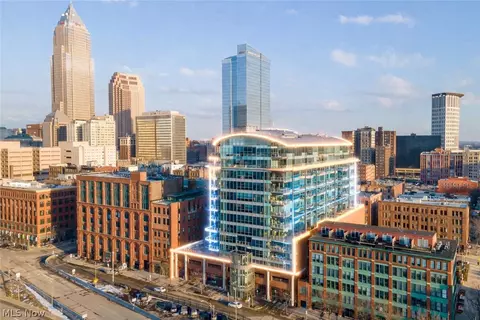 701 W Lakeside Ave #803, Cleveland, OH 44113