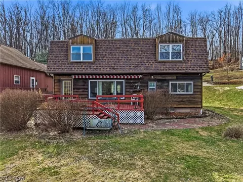 6122 Camp Blvd, Hanoverton, OH 44423