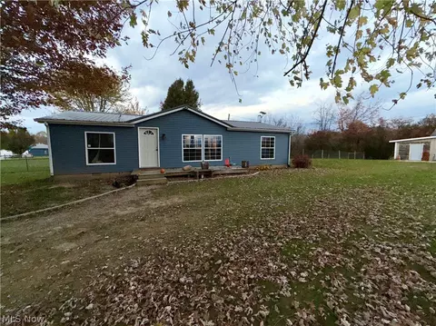 10150 County Rd 12, Corning, OH 43730