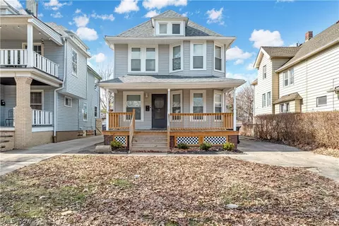 1314 W 110th St, Cleveland, OH 44102