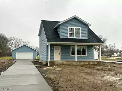 1581 Drexel Ave NW, Warren, OH 44485