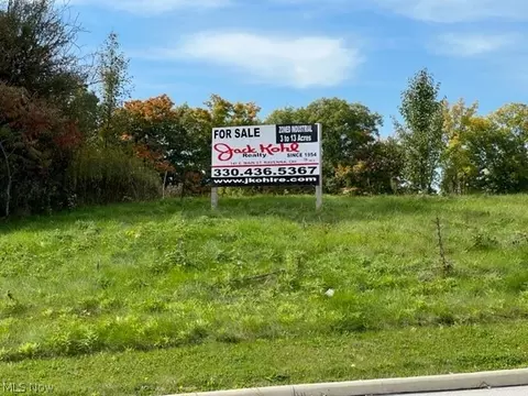 Enterprise Parkway, Ravenna, OH 44266