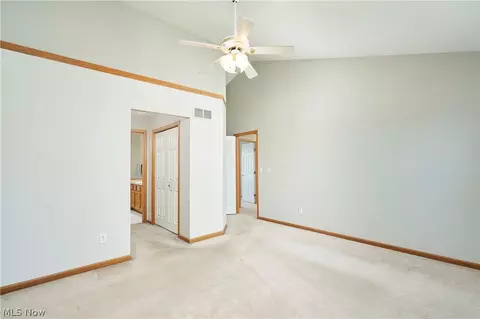 804 Stone Circle Dr, Akron, OH 44320 photo 13