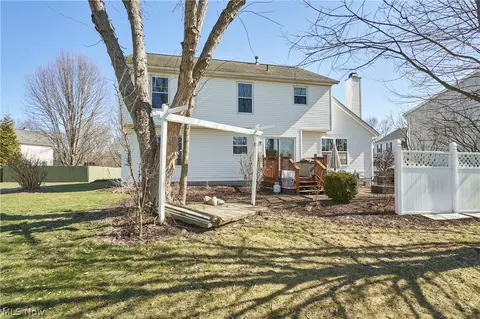 804 Stone Circle Dr, Akron, OH 44320 photo 20