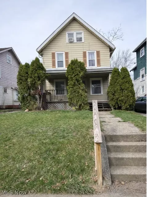 75 E Ido Ave, Akron, OH 44301