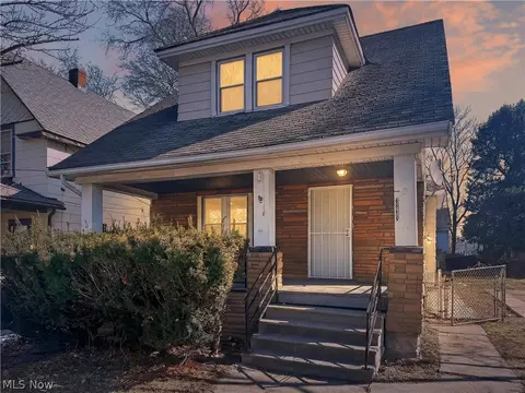 3235 W 94th St, Cleveland, OH 44102