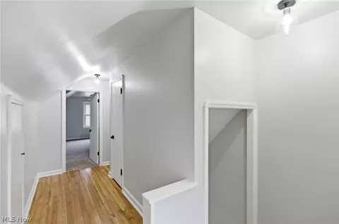 Entry Way - 295 E 276th St, Euclid, OH 44132 photo 1 of 1