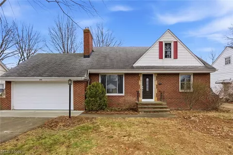 295 E 276th St, Euclid, OH 44132