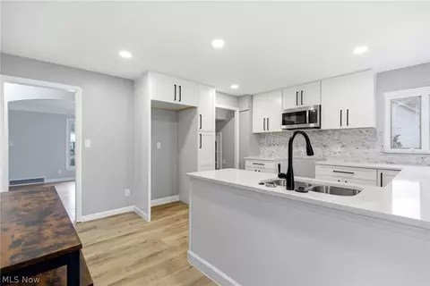 Kitchen - 295 E 276th St, Euclid, OH 44132 photo 5 of 5