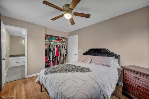 Bedroom - 337 University Ave, Elyria, OH 44035 photo 2 of 7