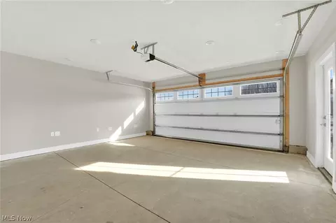 113 W Spring Dr, Elyria, OH 44035 photo 24