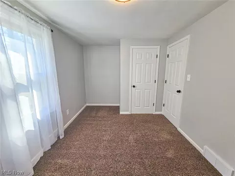 Bedroom - 1054 Runge Ave, Struthers, OH 44471 photo 1 of 4