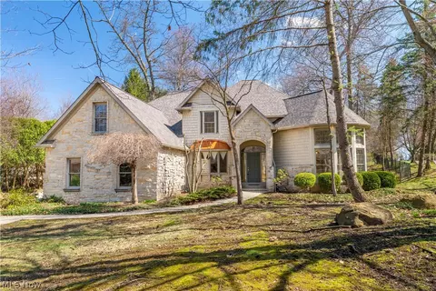 5412 Downingsgate Cir NW, Canton, OH 44718