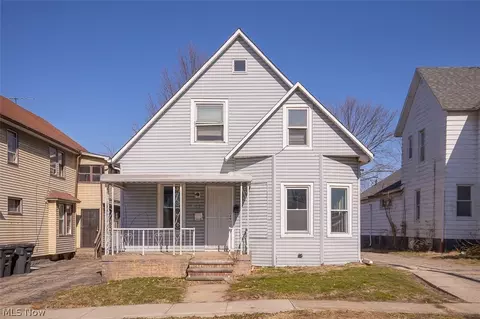 7815 Jeffries Ave, Cleveland, OH 44105