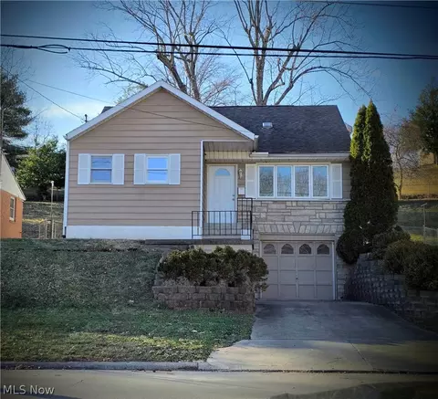 2417 Morningside Ave, Parkersburg, WV 26101