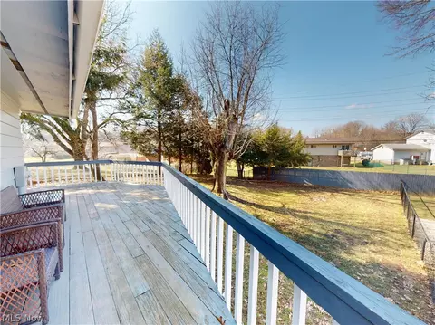 331 Lynn Cir NW, Canton, OH 44708 photo 32